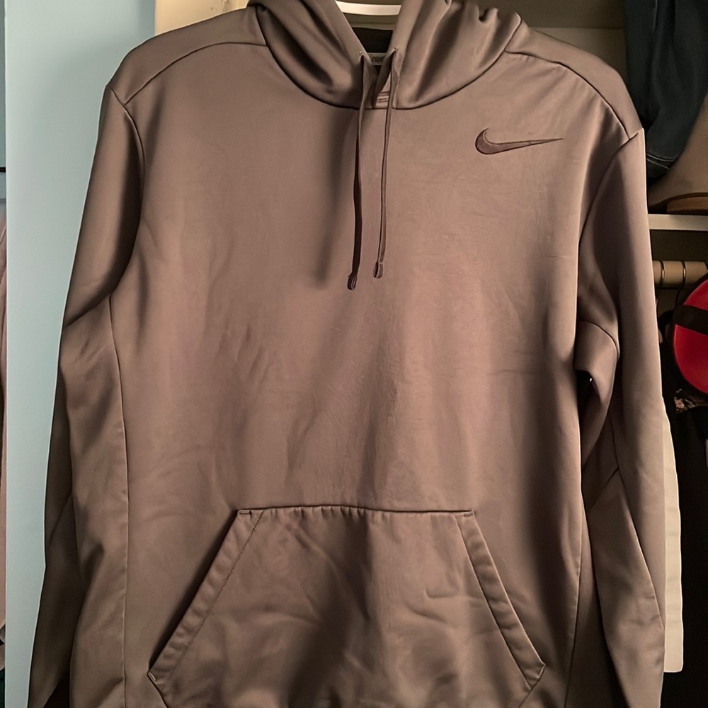 Gray Nike Therma-fit Hoodie
